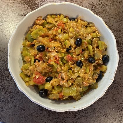 Caponatta obtenue avec ingrédients ci-dessus