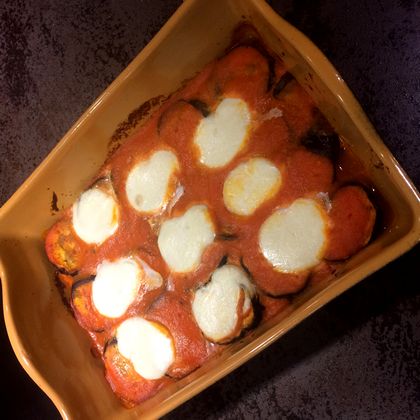 Gratin d'aubergines à la sauce tomates