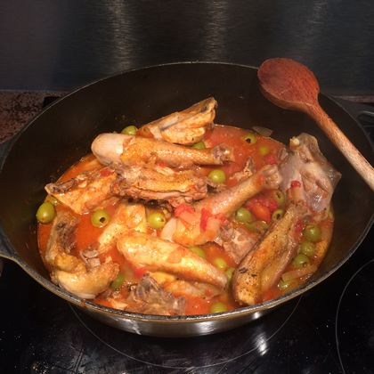 Poulet aux olives vertes